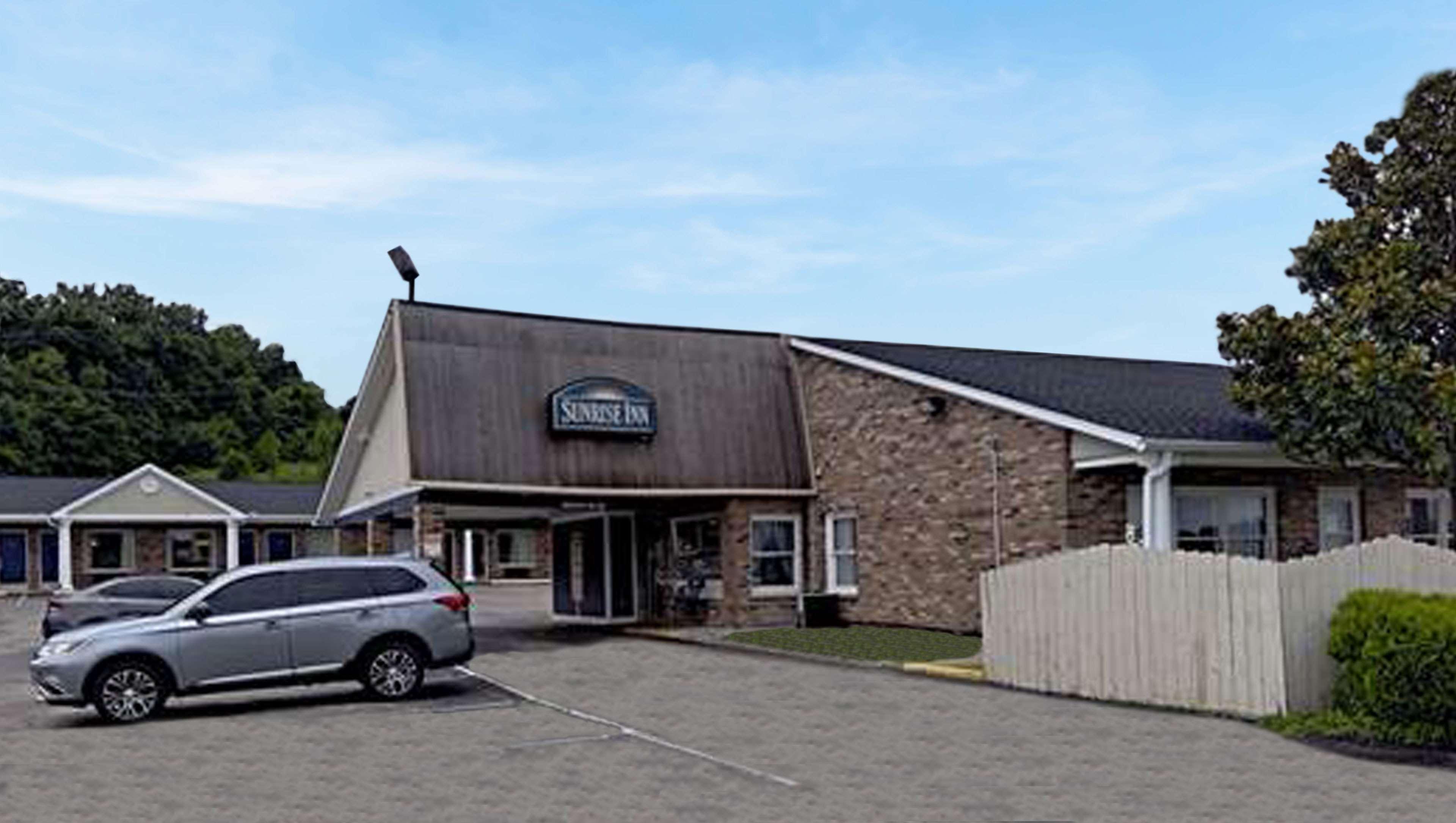 Sunrise Inn Williamstown Exterior photo