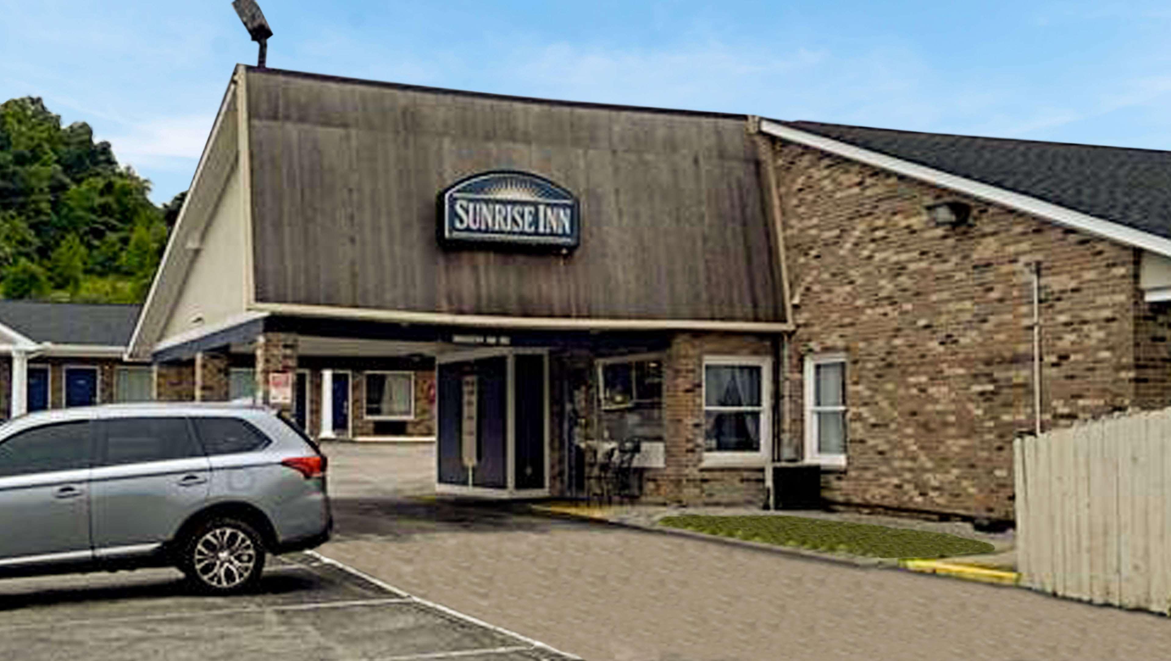 Sunrise Inn Williamstown Exterior photo
